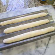 Final shaping of baguettes