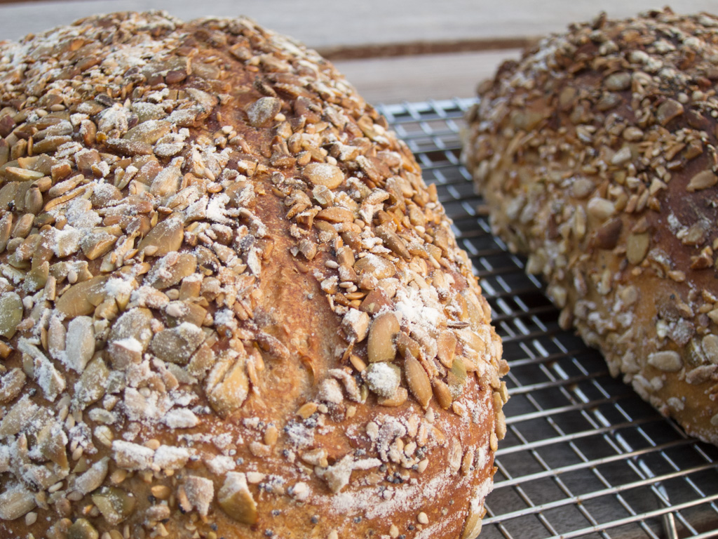 Loaf 72 – 9 Grain for Party